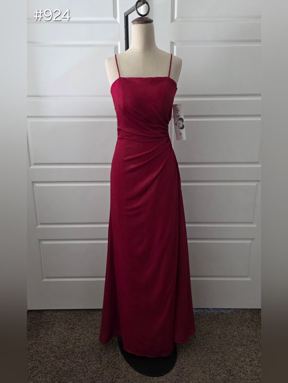 Burgundy A-line Ruched Formal Dress With Spaghetti Straps